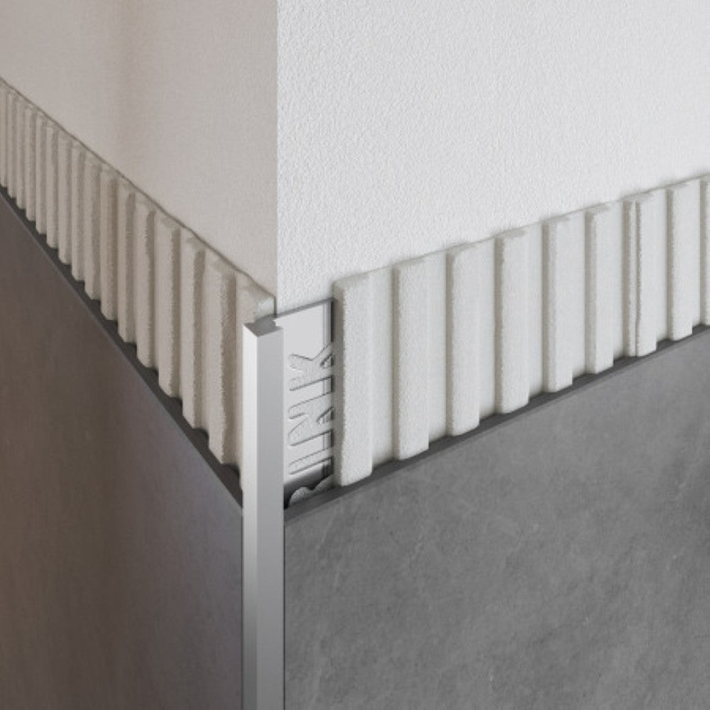 246A-PB-4.5 M/P SILVER SHINY ALUMINIUM TRIM, 2.5M, 4.5MM