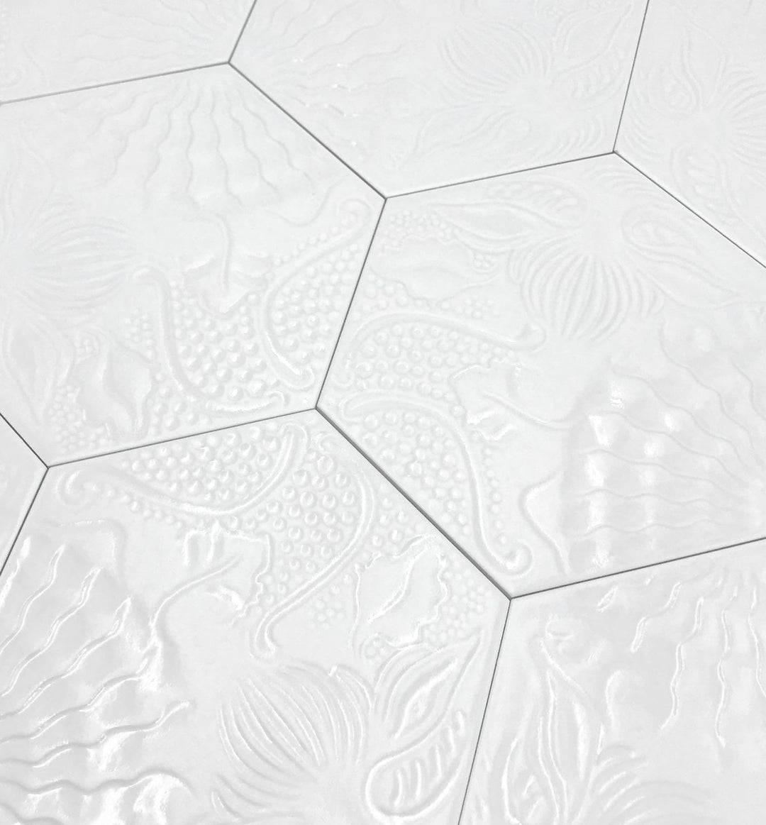 HEX GAUDI LX WHITE 20X25cm POR/GL/MT SPAIN BX=1.04M2=11.19SF