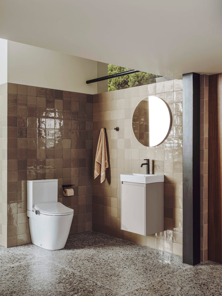 SMART TOILET ONA WASH &amp;amp; DRY RIMLESS 445MM SEAT WHITE