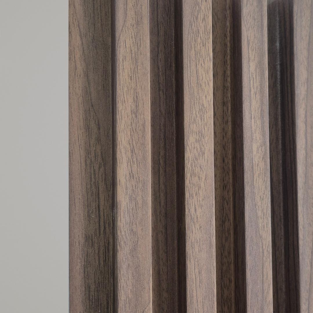 WALL PANEL COVERING CALIFORNIA WALNUT 9,11"X6"