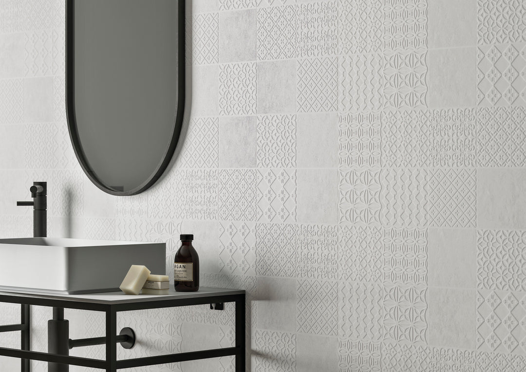 SYRMA GLACIAR WH MT 30X90cm WALL/MT SPAIN BX=1.08M2=11.63SF