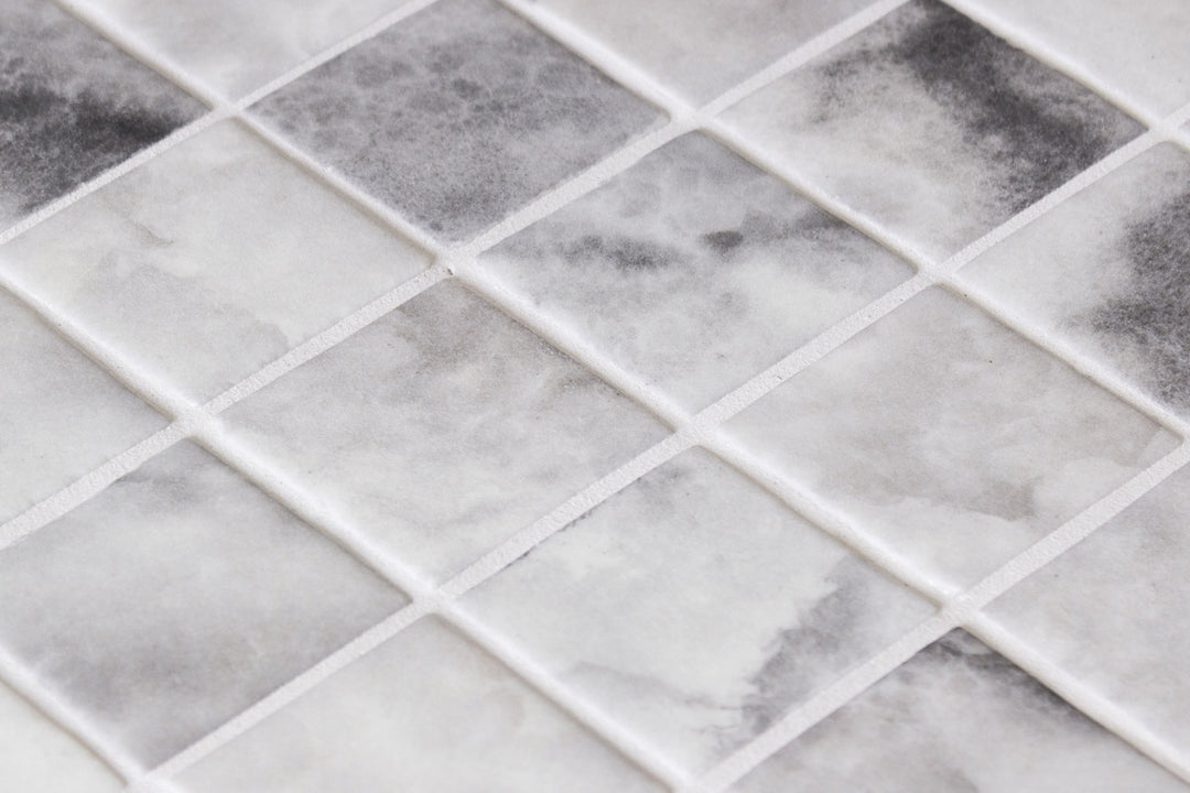 PENTA ONICE MT POLY 31X31CM GL MOSAIC SPAIN BX=0.97M2=10.44S