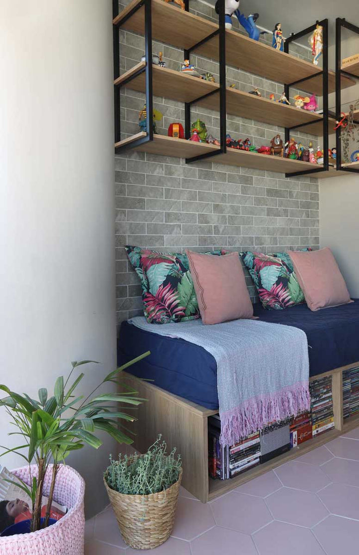 OMD-14886-GALLENI 26X29CM WALL/MT SPAIN BX=1.06M2=11.41SF